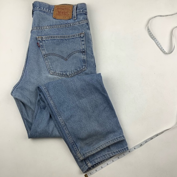 Vintage Levi’s 550 High Waist Jeans 38x32 - Picture 3 of 8
